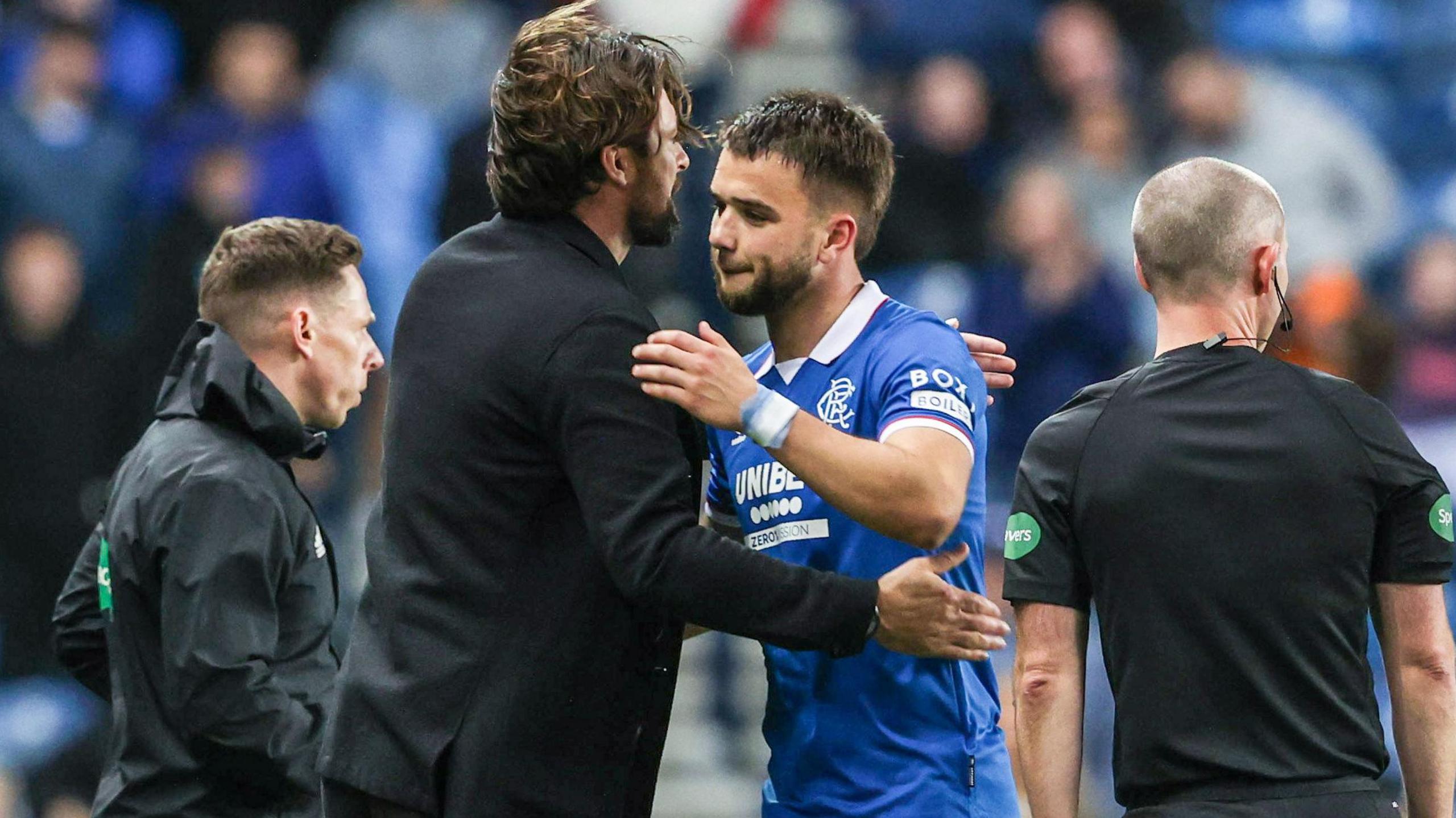 لحظه سرنوشت‌ساز برای راسل مارتین؛ از اعتراض تا آرامش؟